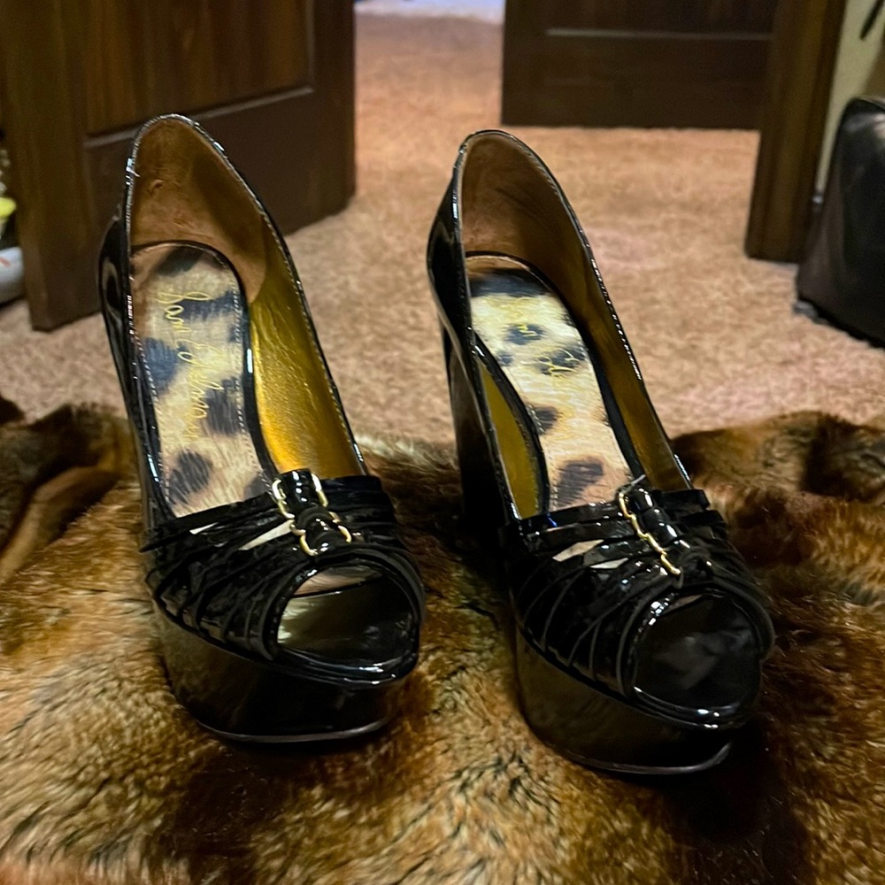 Sam Edelman Black Patent Wedges, Size 6, w beautiful 4 buckle detail!